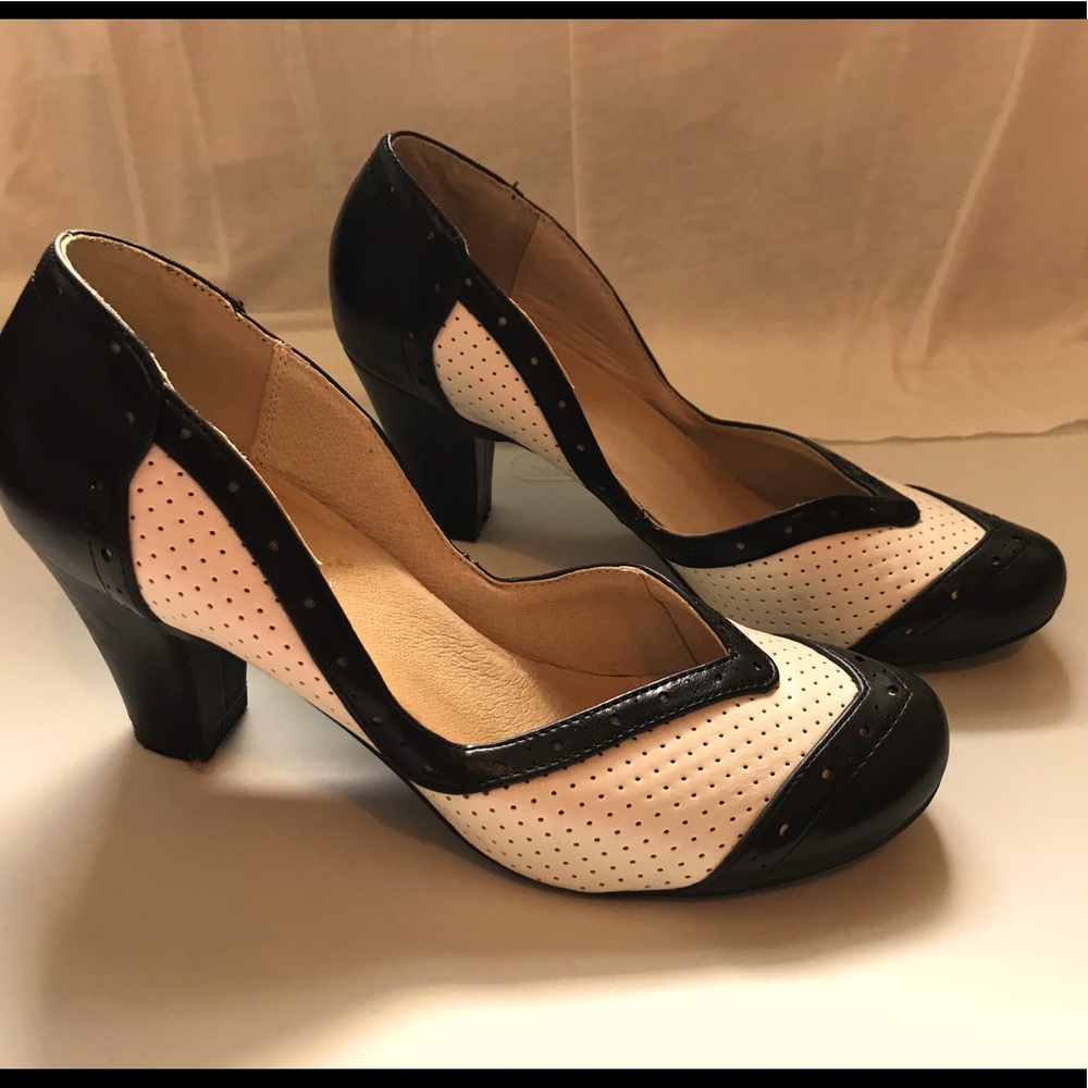 Chelsea Crew heels